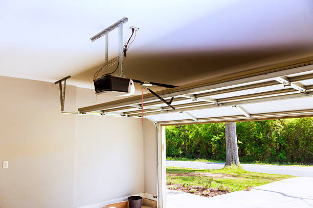 Top rated local Garage Door Panel Replacement specialists in Flint Hill, MO